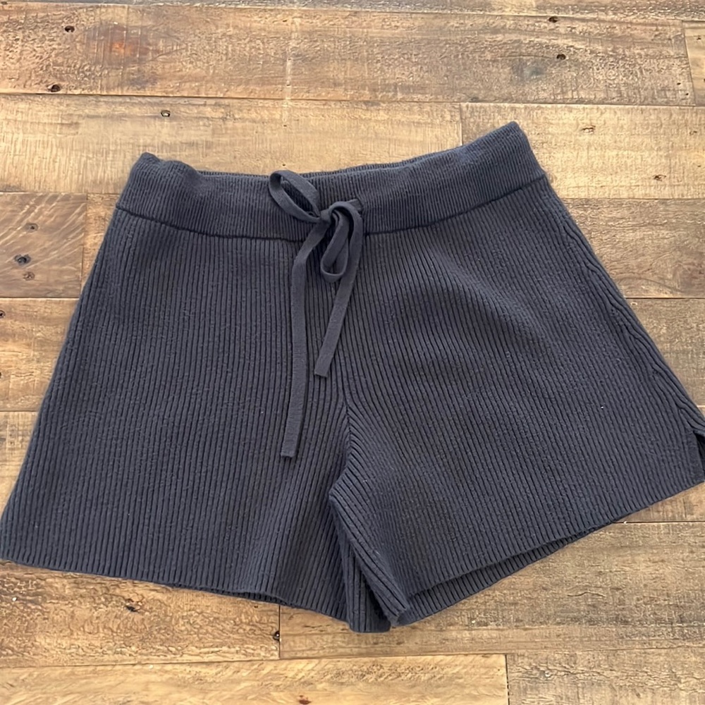 Abercrombie knit shorts, dark gray